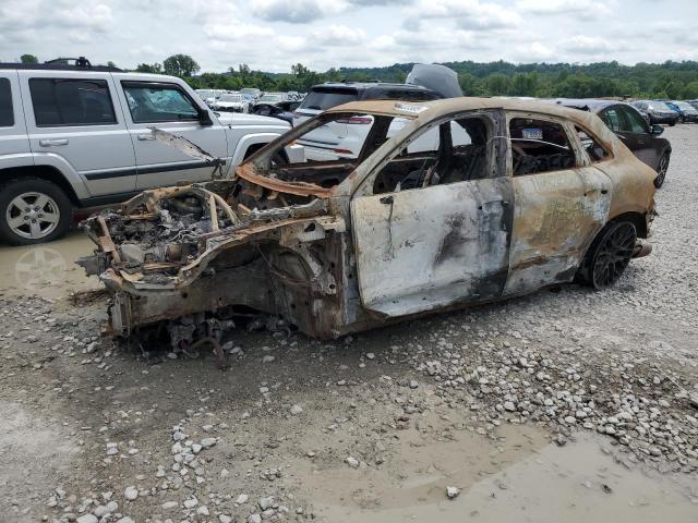 2016 PORSCHE MACAN S — VIN WP1AB2A57GLB43233