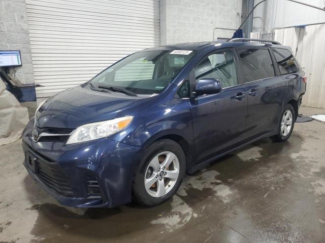 2018 TOYOTA SIENNA LE — VIN 5TDKZ3DC1JS927804