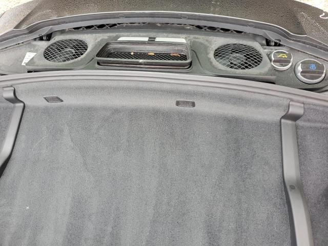 WP0BA2A94KS120096