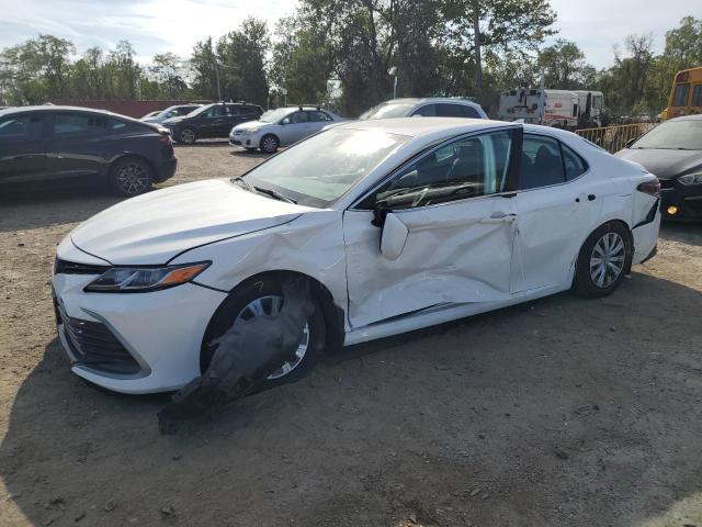 2022 TOYOTA CAMRY LE — VIN 4T1C31AK7NU597024