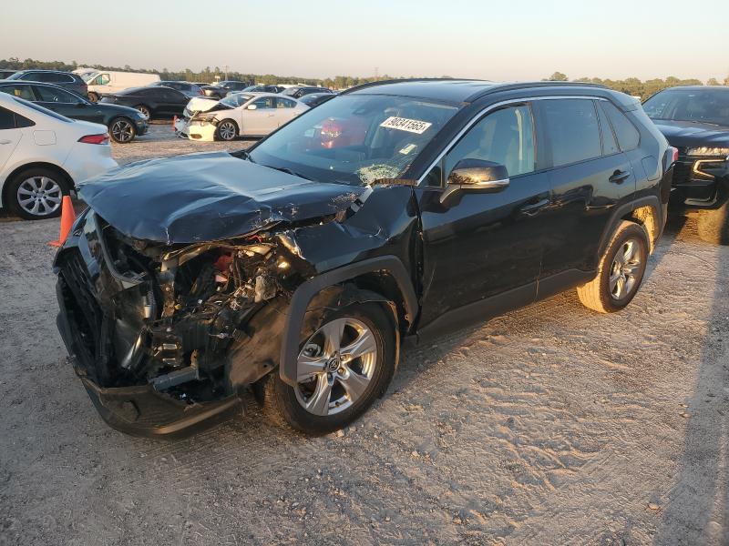 2024 TOYOTA RAV4 XLE — VIN 2T3W1RFV2RC264653