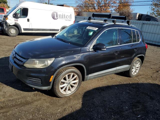 2017 VOLKSWAGEN TIGUAN WOL — VIN WVGRV7AX8HK002684