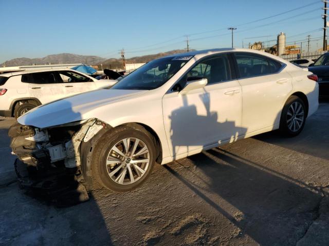 2019 LEXUS ES 300H — VIN 58AB21B12KU001052