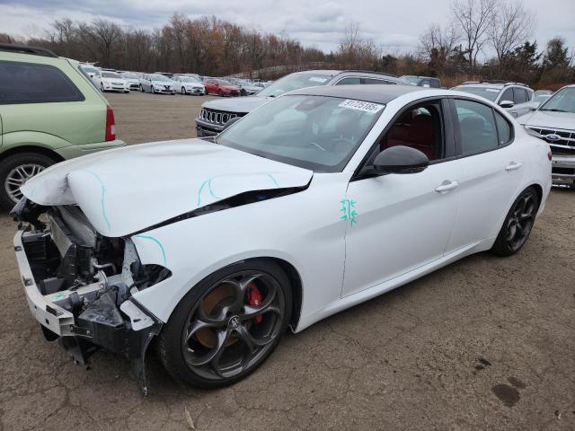 2021 ALFA ROMEO GIULIA TI — VIN ZARFANBN1M7643814