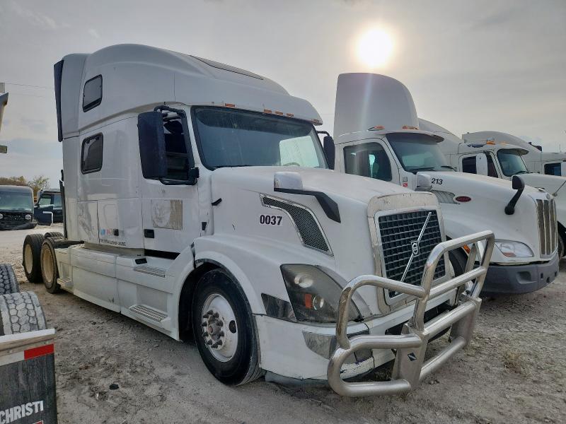 2017 VOLVO VNL — VIN 4V4NC9EH1HN970037