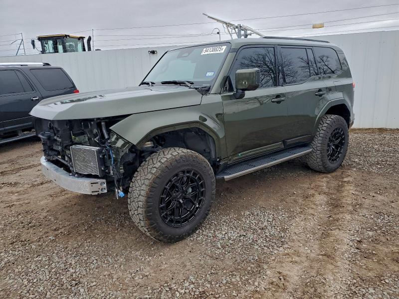 2024 LEXUS GX 550 LUX — VIN JTJVBCDX1R5028315