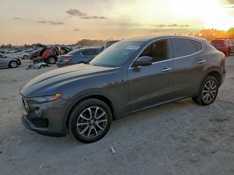 2017 MASERATI LEVANTE — VIN ZN661XUA7HX243941