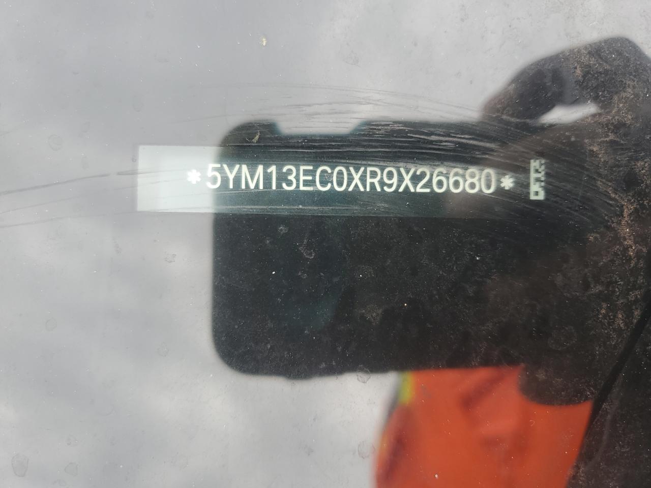 5YM13EC0XR9X26680